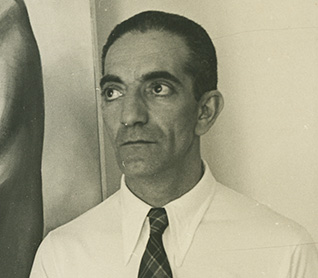 ALMADA NEGREIROS