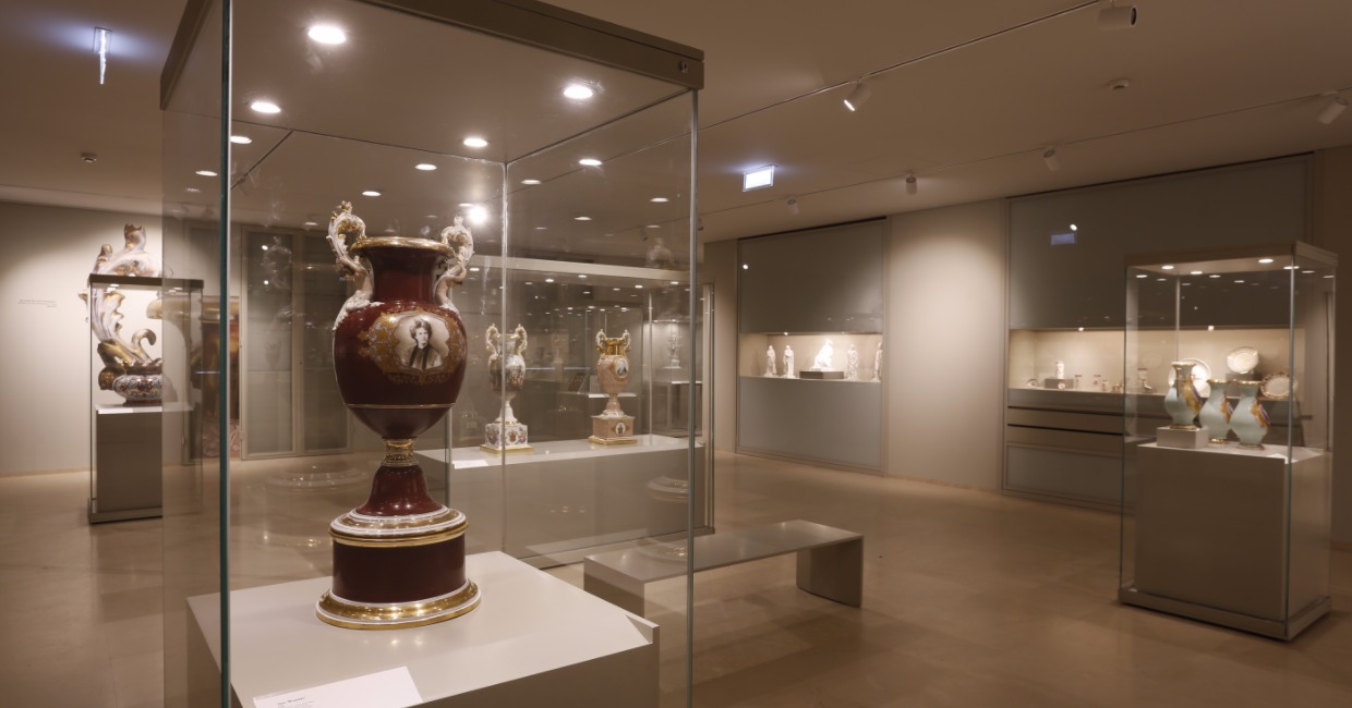 A Porcelana de Comemoração Exposição Permanente do Museu Vista Alegre